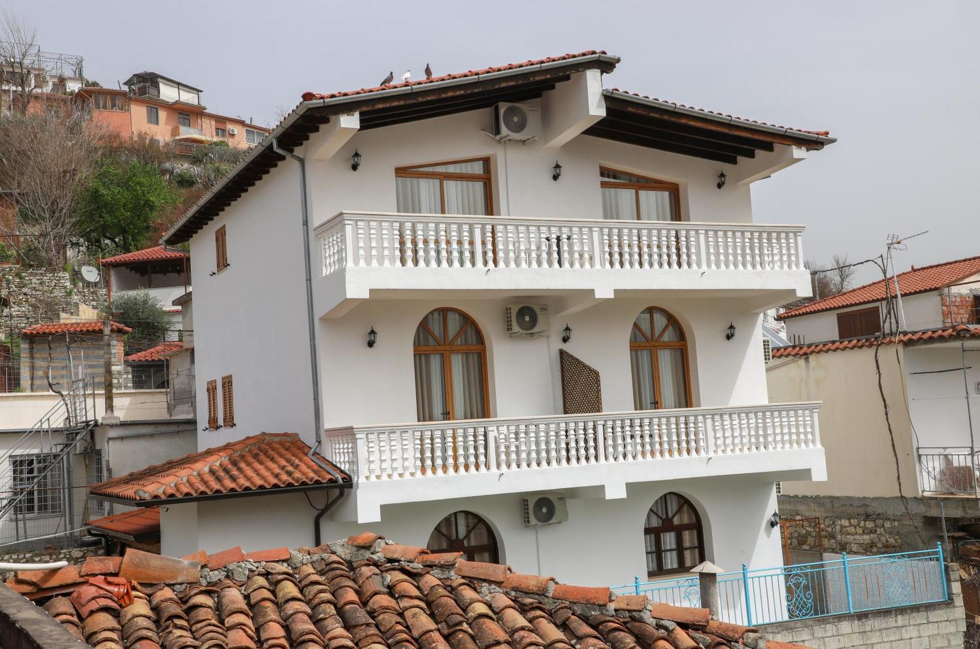 Vila Malasi Berat Dış mekan fotoğraf