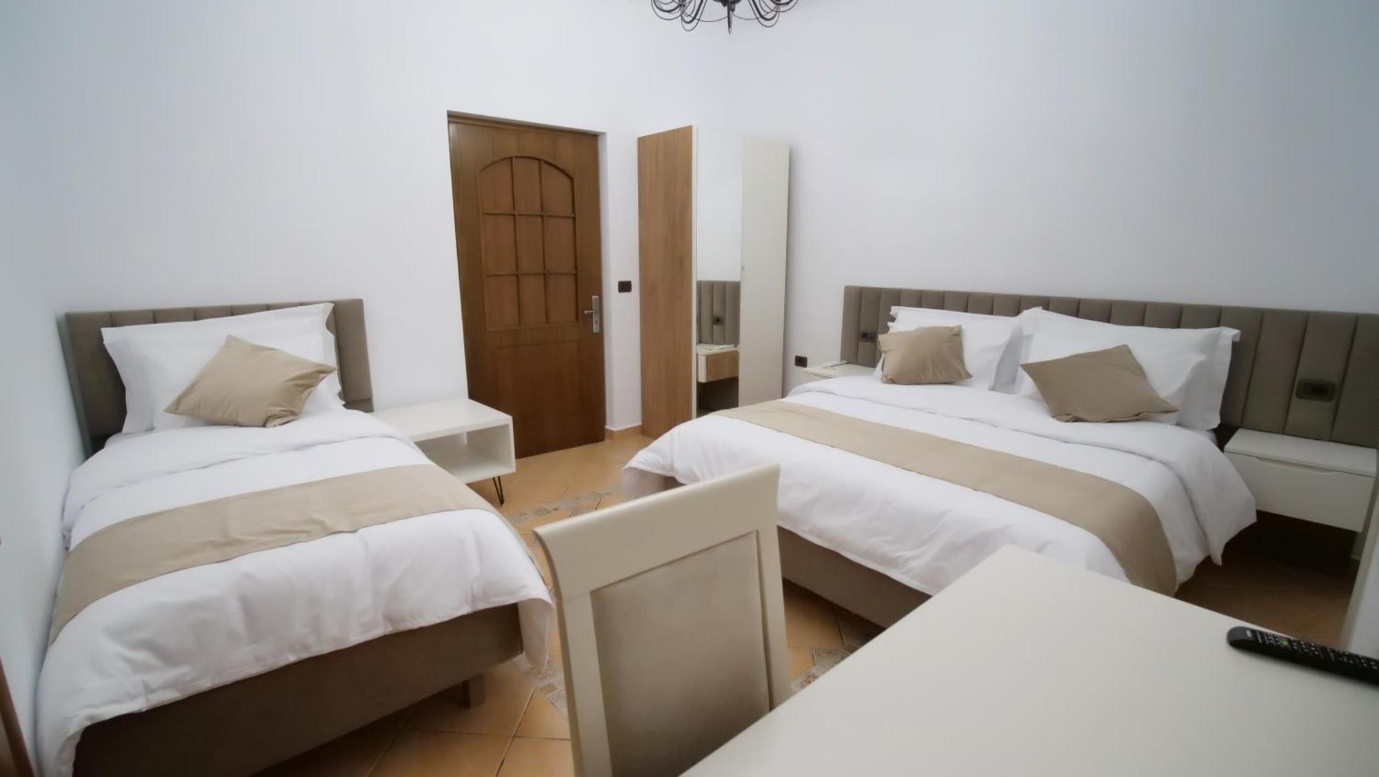 Vila Malasi Berat Dış mekan fotoğraf