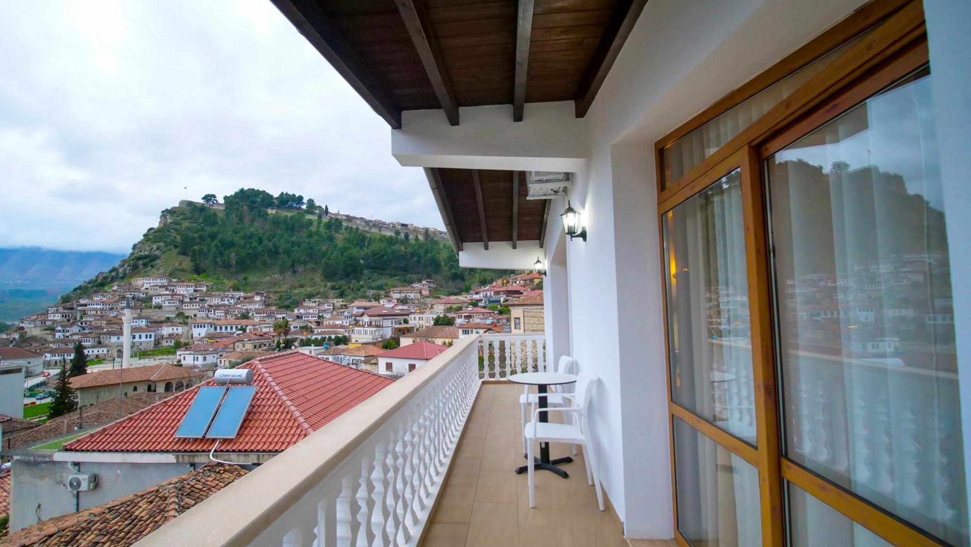 Vila Malasi Berat Dış mekan fotoğraf